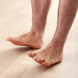 Image of feet doing toe stretches for foot health ppma private physicians medical associates
